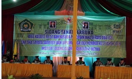 51wisuda-periode-2.jpg